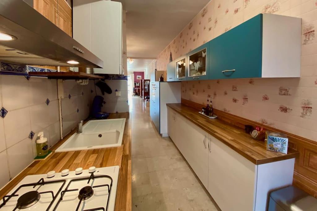 "Georgio" Grand Appartement Traversant Avec Vue Canal Et Parking Сет Екстер'єр фото